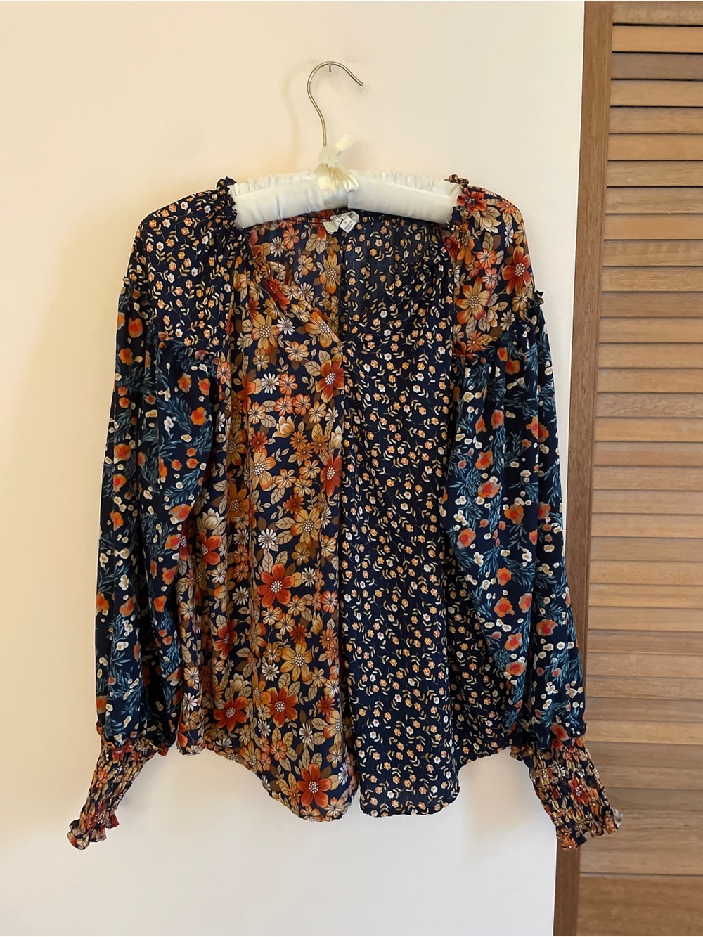 Umgee Floral Boho Blouse EUC.
